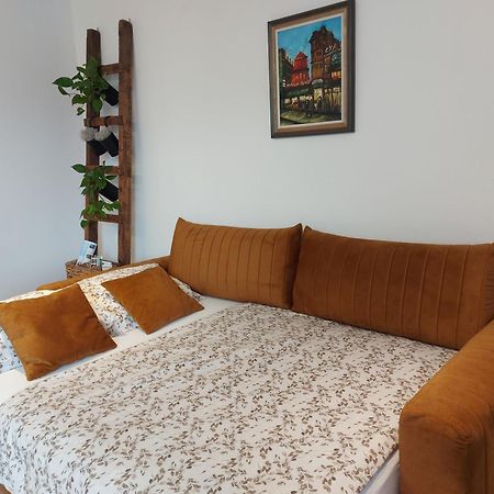 Apartment Da Vita Ровінь Екстер'єр фото