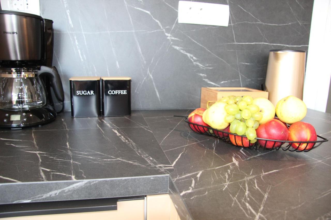 Apartment Da Vita Ровінь Екстер'єр фото