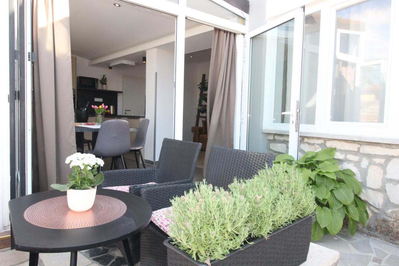 Apartment Da Vita Ровінь Екстер'єр фото