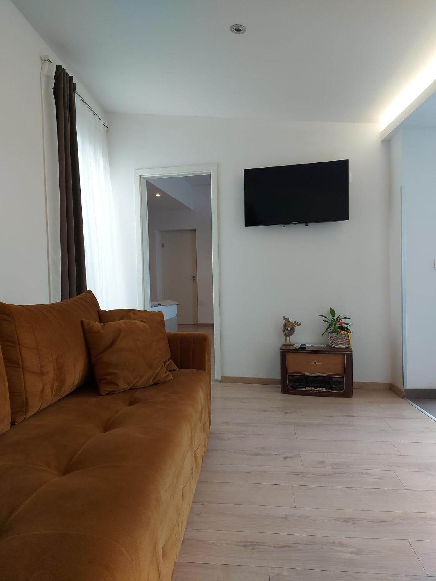 Apartment Da Vita Ровінь Екстер'єр фото